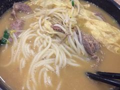 -谭仔云南米线(粉岭车站路店)