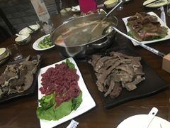 -乡土黄·鲜牛肉火锅·小龙虾(兴业街店)