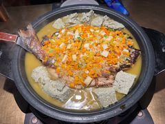 -吞鱼兽麻辣烤鱼(万达店)