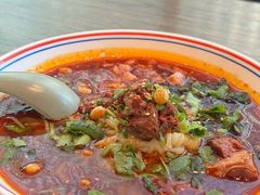 -刘二姐襄阳牛肉面(鸟巢店)
