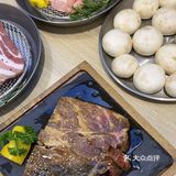 今天又来安三胖吃烤肉啦，环境超级好 服务很热情