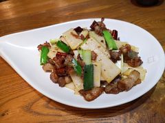 云南腊肉炒香笋-云海肴·云南小炒·汽锅鸡(天津国金汇店)