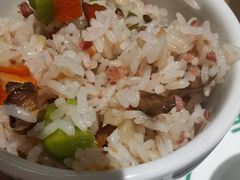 铜锅牛肝菌焖饭-一坐一忘云南菜(卓悦中心)