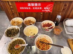 自助配菜-刘氏三和面馆