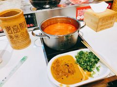 -百品聚旋转火锅(号外店)