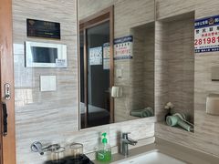 -深圳汇德行政公寓(深圳北站东广场店)