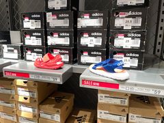 -佛罗伦萨小镇广佛名品奥特莱斯(疏港路店)