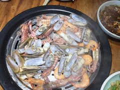 -77号渔船·蒸海鲜青岛菜(积米崖店)