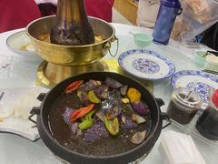 -撒拉人家.酸菜牦牛肉火锅