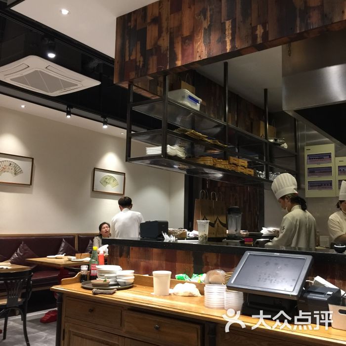 新梅华·茶点餐厅(美罗商城新区店)门面图片 - 第492张