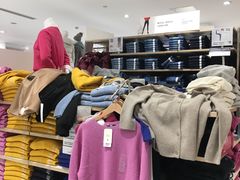 -优衣库(南京建邺万达广场店)