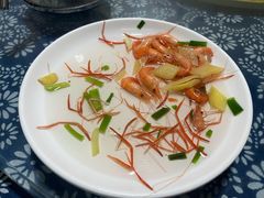 盐水河虾-唔呶喔哩酒家(生产街店)