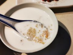 -肥仔文澳门猪骨煲(南京西路店)