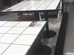 -肥汁米蘭香港米线(长宁来福士店)