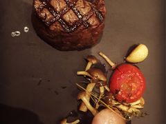 -恰餐厅及酒吧 CHAR Bar & Grill (北京丽都皇冠假日店)