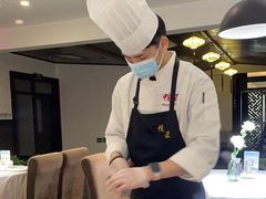 -鸭王烤鸭店(三里河店)