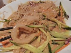-关东小磨东北菜(上海长风大悦城店)