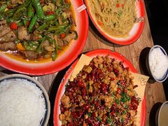 -泥糊破店小酒馆·团建聚餐(南京西路店)