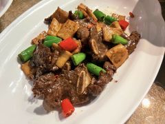 杏鲍菇黑椒牛仔骨-上海小南国(正大店)