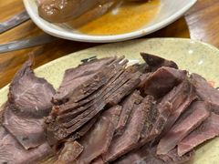 现切卤牛肉-牛小隆牛肉面馆(四牌楼店)