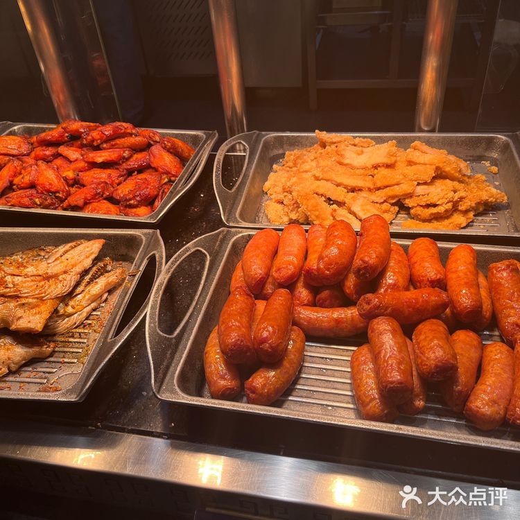 158/人 种类超多的海鲜自助餐｜现捞现煮，情侣约会好去处😽