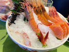 -万岛日本料理铁板烧(万泰国际店)