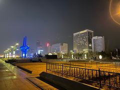 -泉城广场