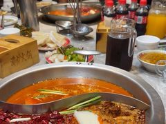 -沸炉重庆老火锅(军事博物馆店)