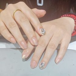 -艾珂·美甲美睫