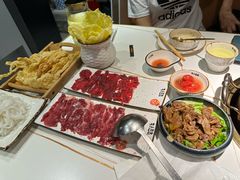 -牛人日志·鲜牛肉骨汤火锅(万科里瑧店)