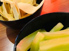 -炉小二铜锅牛蛙•川湘菜(三里屯店)