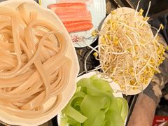 -肖肖酸萝卜鱼火锅(总店)