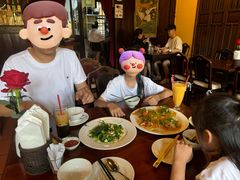 -吕小姐咖啡