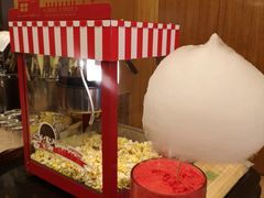 -圣丰索菲特·2 On 988 Café 自助餐厅