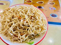 -服务大楼冷面(延大店)