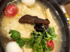 -三鞭一花·独一处·元英砂锅(海光寺店)