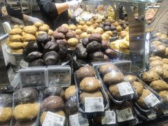 -胖东来生活广场(健康路店)