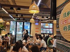 -云阿蛮云南生烫牛肉米线(奉贤路店)