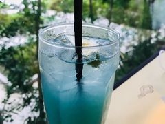 -穹六人间 people 6(岳阳路店)