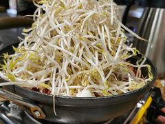 辣汤鸡爪-吴草鸡爪오초닭발韩食堂(融恒盈嘉中心店)