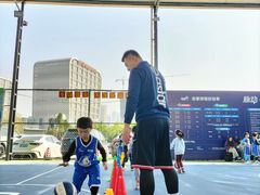 -东方启明星篮球培训(击掌校区)