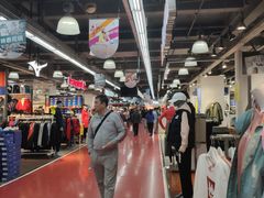 -法雅体育工厂店(皂君庙路店)