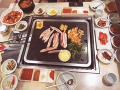 -金顺韩式烤肉·网红烤肉店(广利路店)