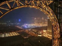 -影汇之星8字形摩天轮