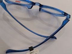 -罗伯特眼镜·蔡司官方授权(前海桂湾店)