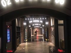-CGV影城(滨江天街IMAX店)