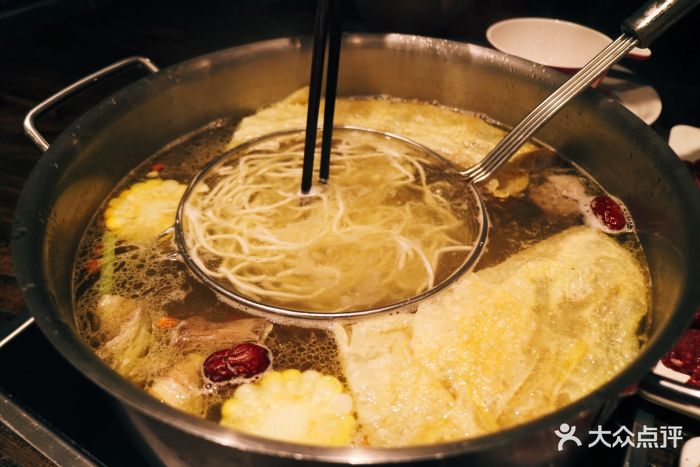 牛很鲜潮汕牛肉火锅(大南门店)手工面图片 - 第1张