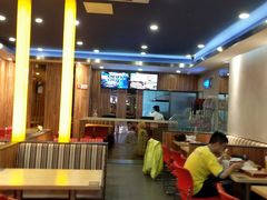 大堂-尊宝比萨(较场口店)