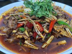 -小杨翘脚牛肉