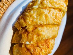 自制蒜蓉面包-Oyster Talks 四度蚝法餐厅